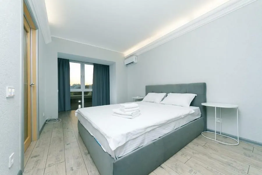 Alex Apartments On Lva Tolstogo Kiev